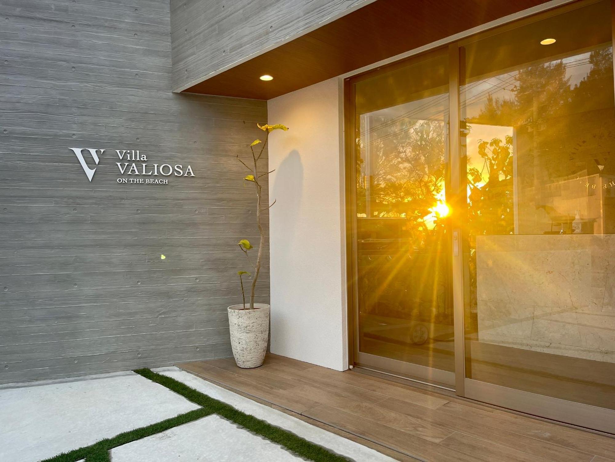 Villa Valiosa On The Beach Onna Ngoại thất bức ảnh